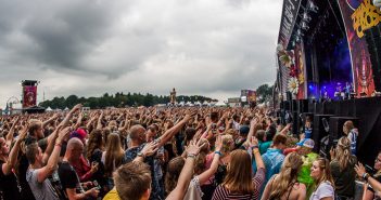 Klassieke en nieuwe rock op derde dag Zwarte Cross Zwarte Cross