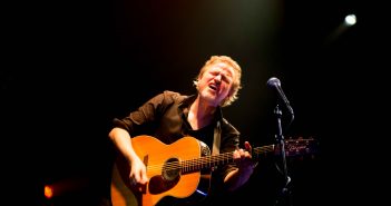 Briljante show Tom McRaen in Hedon