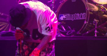 Limp Bizkit mist scherpe kantjes nog net bij aanvang Europese tournee