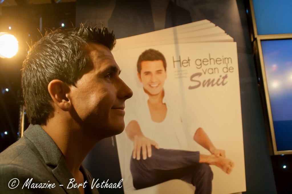 Jan Smit presenteert biografie (18-10-2012)