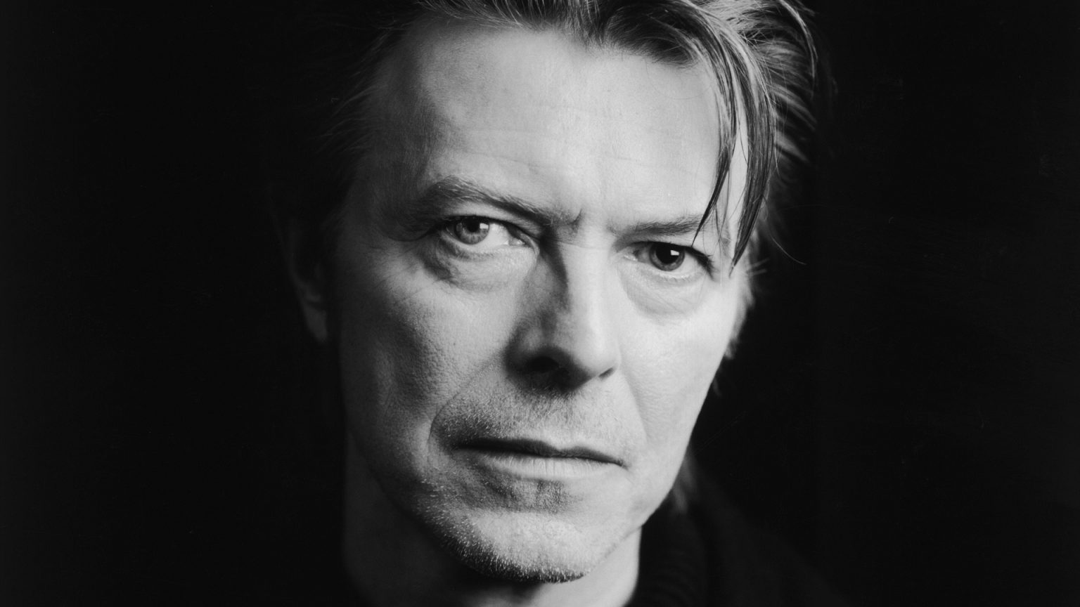 David Bowie verbreekt de stilte met 42 woorden David Bowie