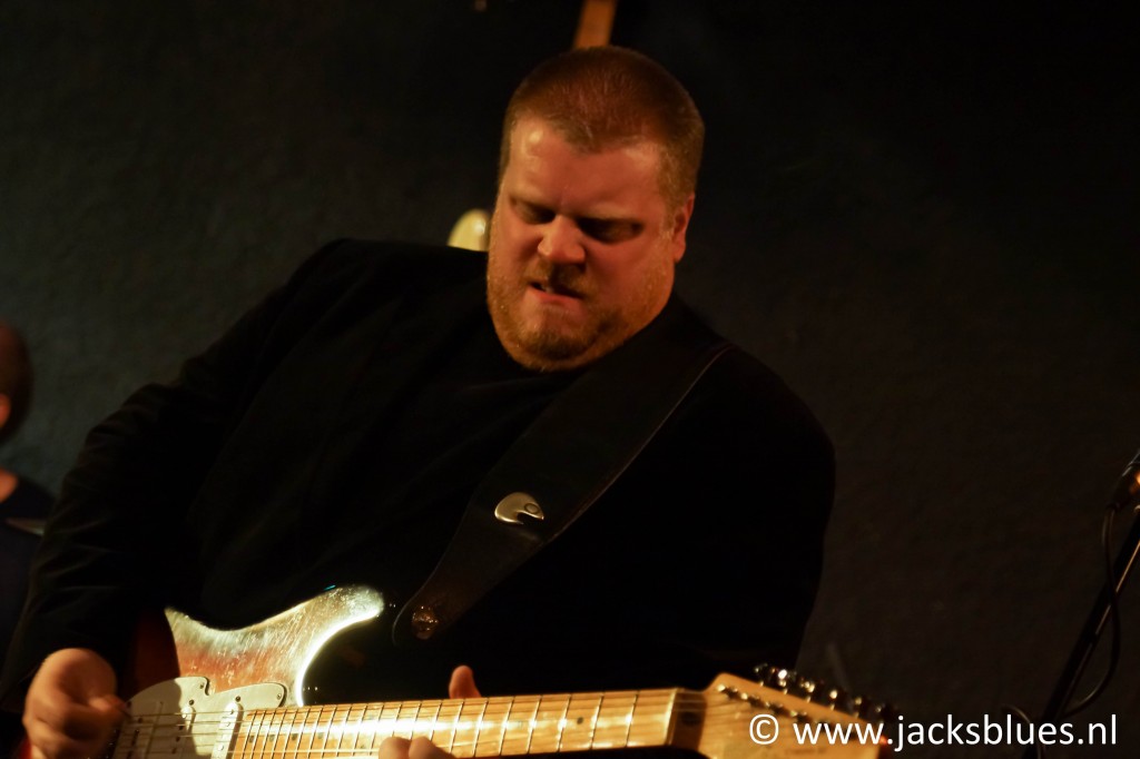 Danny Bryant’s RedEyeBand (Bluescafe Apeldoorn, 12-04-2013)