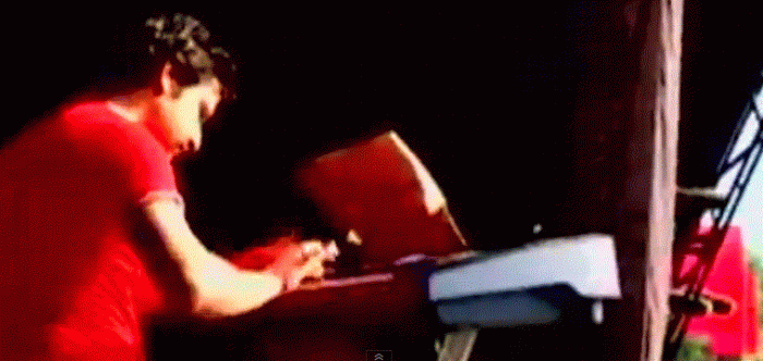 Van cassettes uitdelen op trouwerijen tot studioalbum