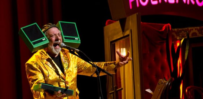 Urbanus komt zelf naar Nederland Urbanus