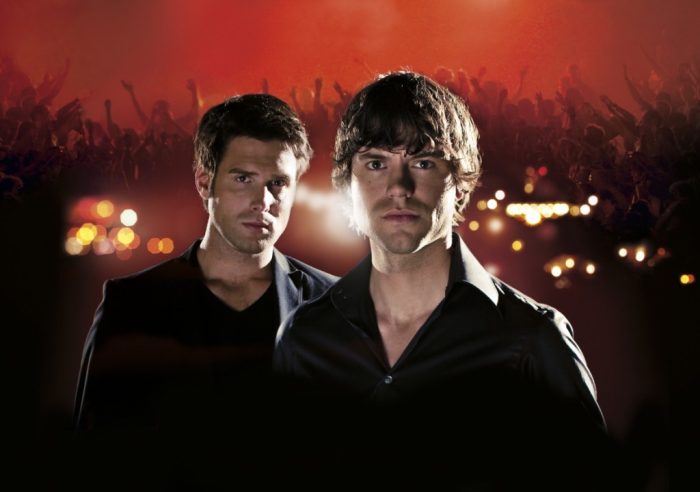 Nick & Simon strikken internationale zangeres voor kerstalbum