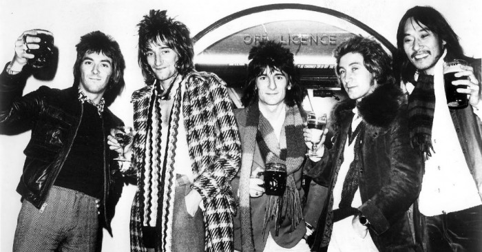 Rod Stewart hint naar Faces-reunie als Ron Wood klaar is met Stones tour