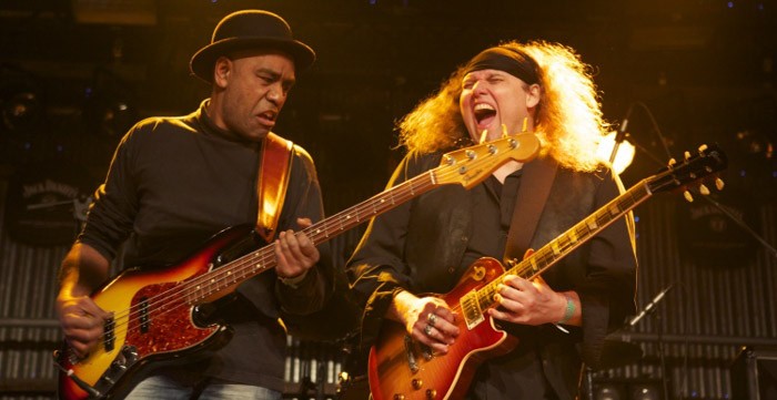 Maxazine tipt!: Julian Sas in Cultuurpodium Boerderij Zoetermeer