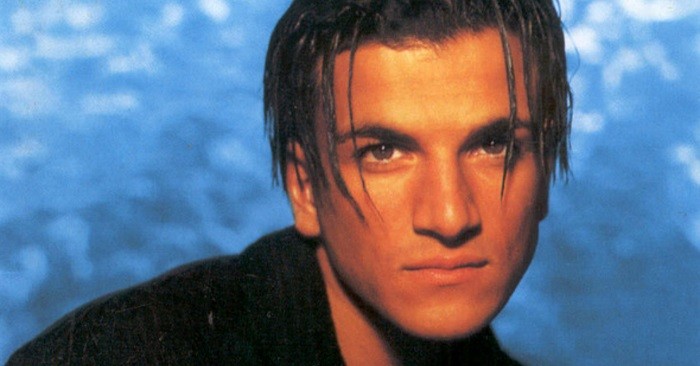 27 februari, de verjaardag van Peter Andre Peter Andre