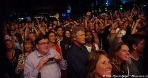 crowd IMGP0605 (800 x 425)