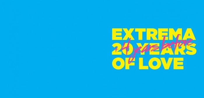 Extrema presenteert jubileumboek tijdens extravagante reünie