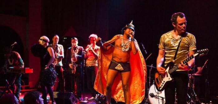 Maxazine tipt!: King Khan & The Shrines in Ekko Utrecht