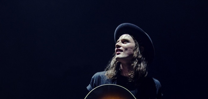 James Bay kondigt album ‘Leap’ aan met nieuwe single James Bay