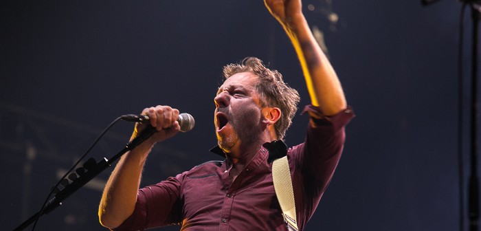 Iconische dEUS speelt The Ideal Crash 8 maal in uitverkochte AB dEUS