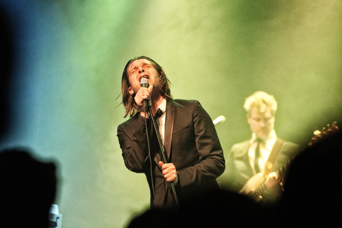 Concerttip: Hans Teeuwen naar Mezz