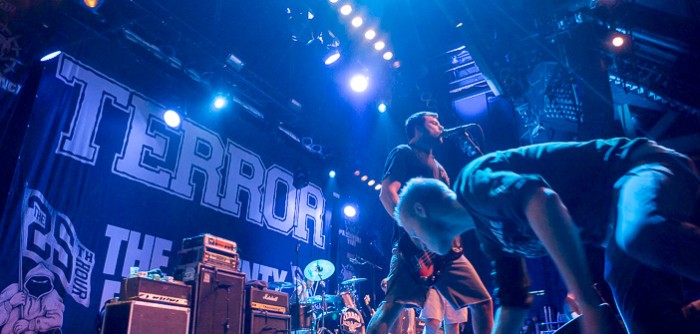 Snoeiharde hardcorebands bij EMP Persistence Tour overtuigen