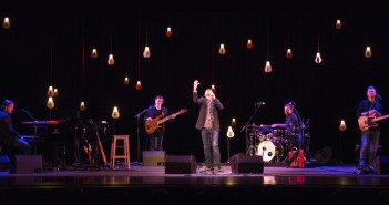 Stef Bos op theatertournee met nieuw album ‘TIJD om te gaan leven’ Stef Bos