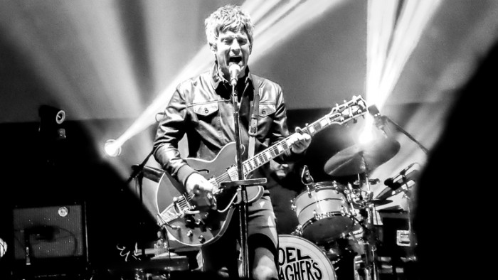 Noel Gallagher's High Flying Birds 02