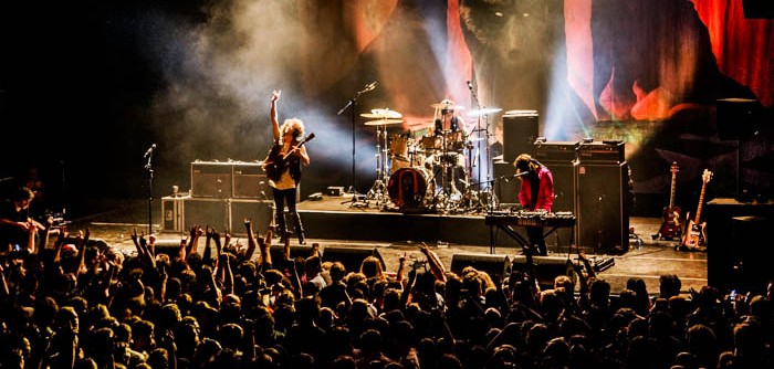 Wolfmother laat het publiek naar adem happen Wolfmother
