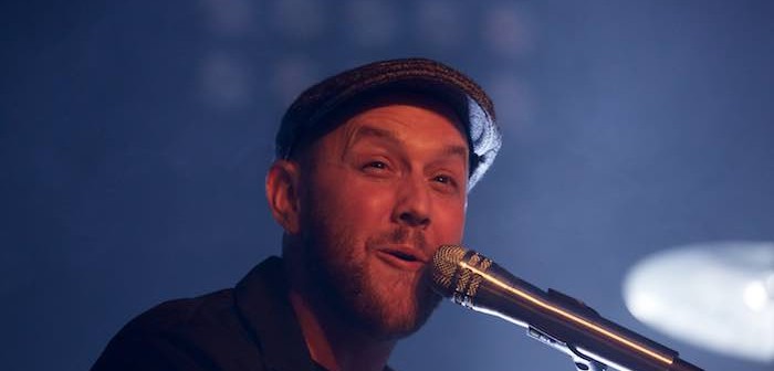 Matt Simons laat geen steekjes vallen in W2 Poppodium Matt Simons