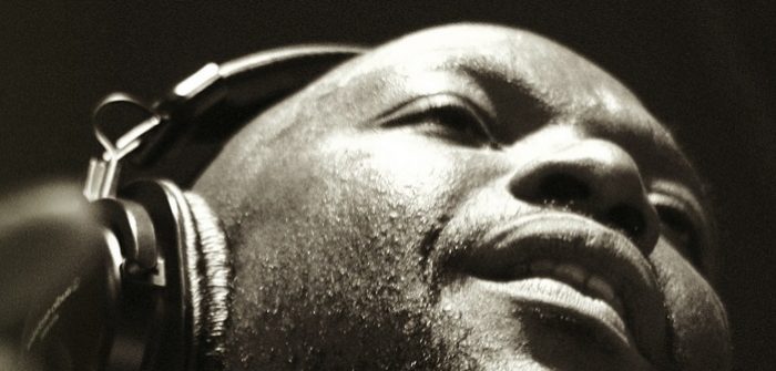 Lwela Kasulwe – Nipe Suluhisho