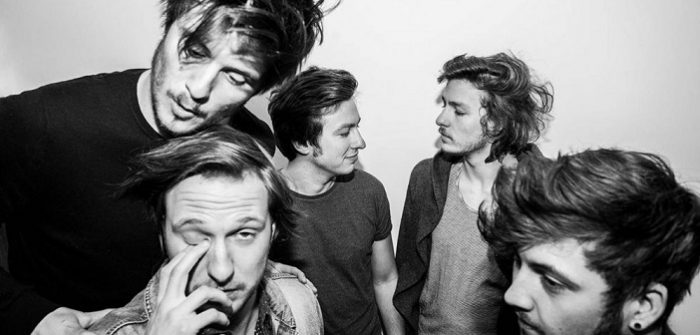 Lowlands Spotlight: Bazart wil live ‘knallen’ Bazart