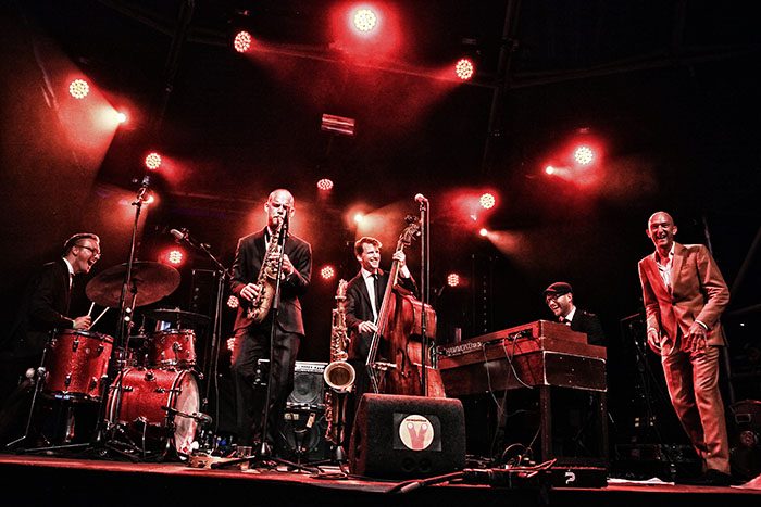 BRUUT! en Anton Goudsmit naar Doornroosje