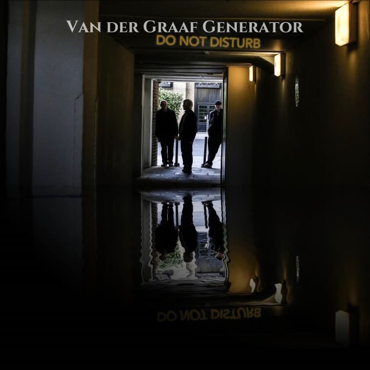van-der-graaf-generator-do-not-disturb-artwork1
