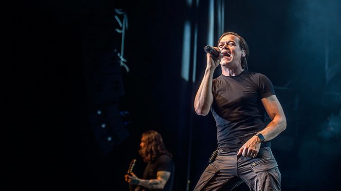 3 Doors Down speelt oud en nieuw werk in 013 3_Doors_Down
