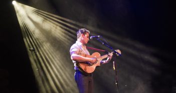 Magie in het bos met Douwe Bob Douwe Bob