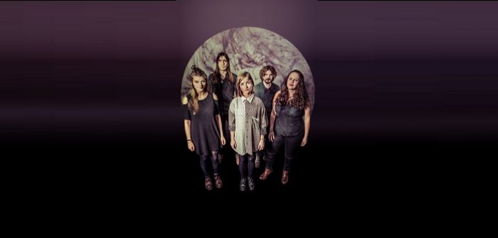 February Moon 1 HR-1-4