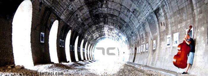 Clip primeur: 7C – Approaching a City