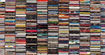 Waarom een verschil in een gewone of Deluxe edition cds