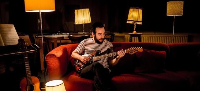 Nijmeegse singer-songwriter Dan Hair presenteert debuutalbum in Merleyn Dan Hair