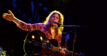 Concerttip zondag 20 januari: Dayna Kurtz in het Zaantheater Dayna Kurtz