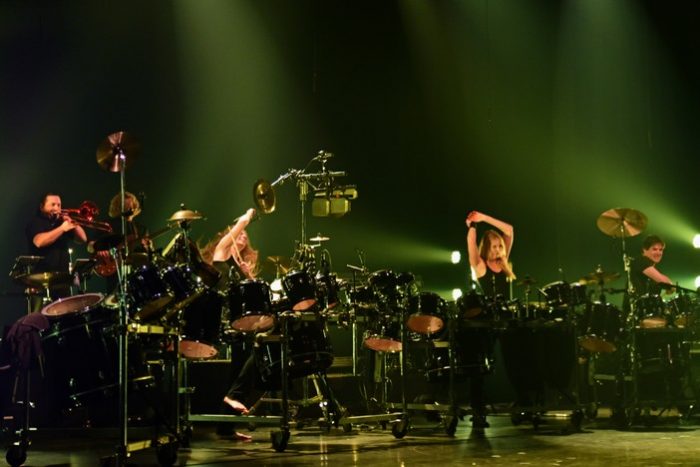 Slagerij Van Kampen met LIP/STICK in het theater Slagerij Van Kampen