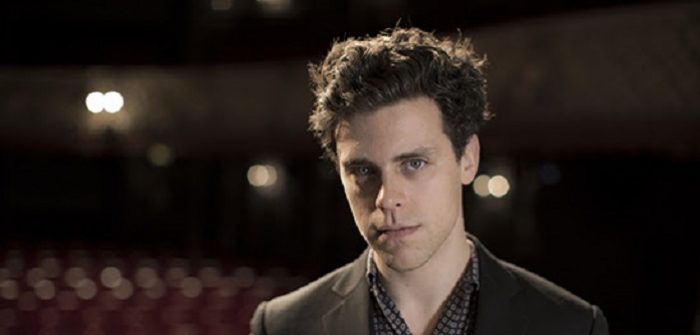Voormalig Noah And The Whale voorman Charlie Fink maakt solodebuut Charlie Fink