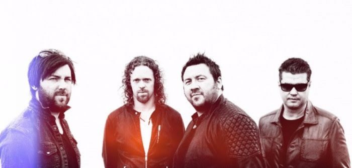 British Blues Awards winnaar King King naar Burgerweeshuis King King