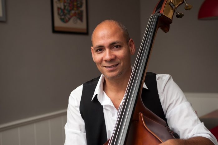 Latin met Samuel Ruiz bij Observant in Amersfoort Samuel Ruiz