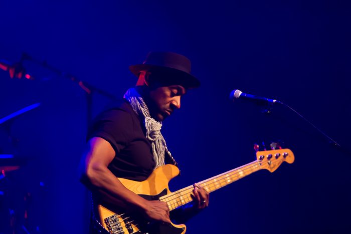 Marcus Miller bewijst godenstatus in Doornroosje Marcus Miller