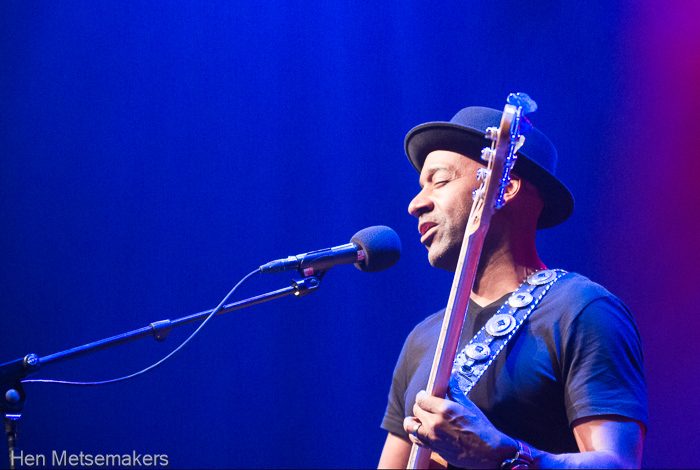 Marcus Miller laat horen dat het concept van modern jazz kwintet springlevend is Marcus Miller