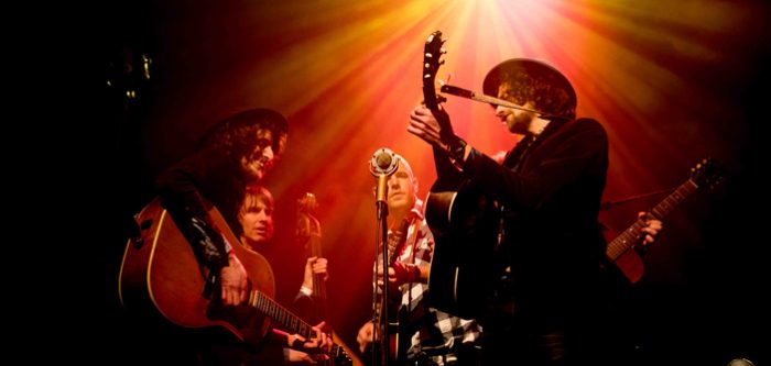 Tangarine zet show neer met stevige accenten Tangarine