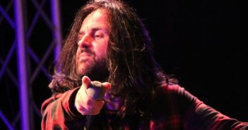 Fleddy Melculy brengt vervolg op ’T-shirt van Metallica’: ’T-shirt van Fleddy Melculy’ Fleddy Melculy
