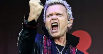 Bospop sluit met tweede dag rustig af Billy Idol