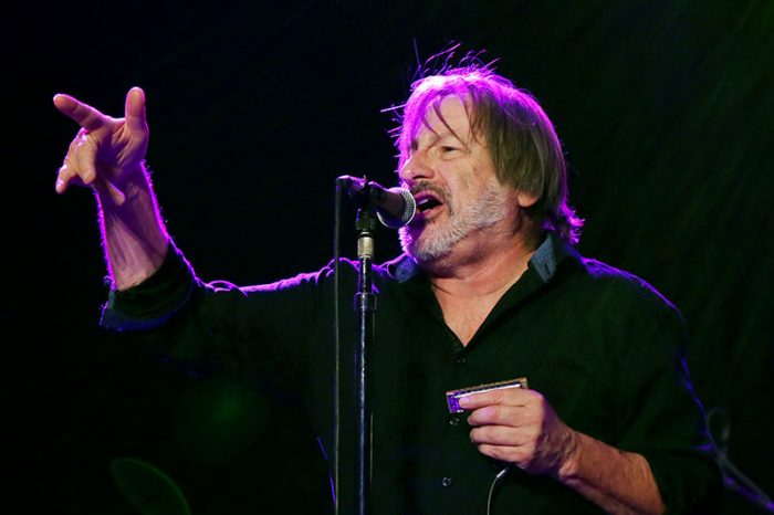 Southside Johnny & The Asbury Jukes bedient fanschare op hun wenken in Utrecht
