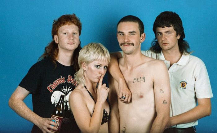 Concerttip dinsdag 28 augustus: Amyl & The Sniffers in Cinetol Amyl & The Sniffers