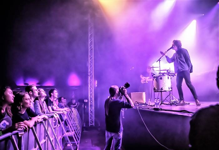 Bruis: een sfeervol festival met zorgvuldig uitgekozen bands Bruis