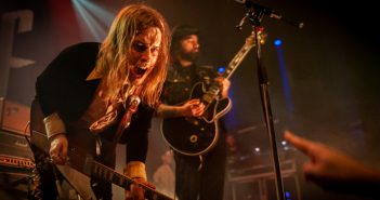 DeWolff brengt Hedon in een psychedelische trip DeWolff