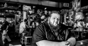 Matt Andersen half december in Nederland Matt Andersen