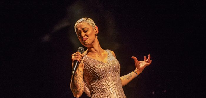Portugese diva Mariza brengt verlegen Heerlens publiek in vervoering