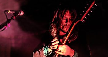 DeWolff sluit tour af bij De Muziekgieterij in Maastricht